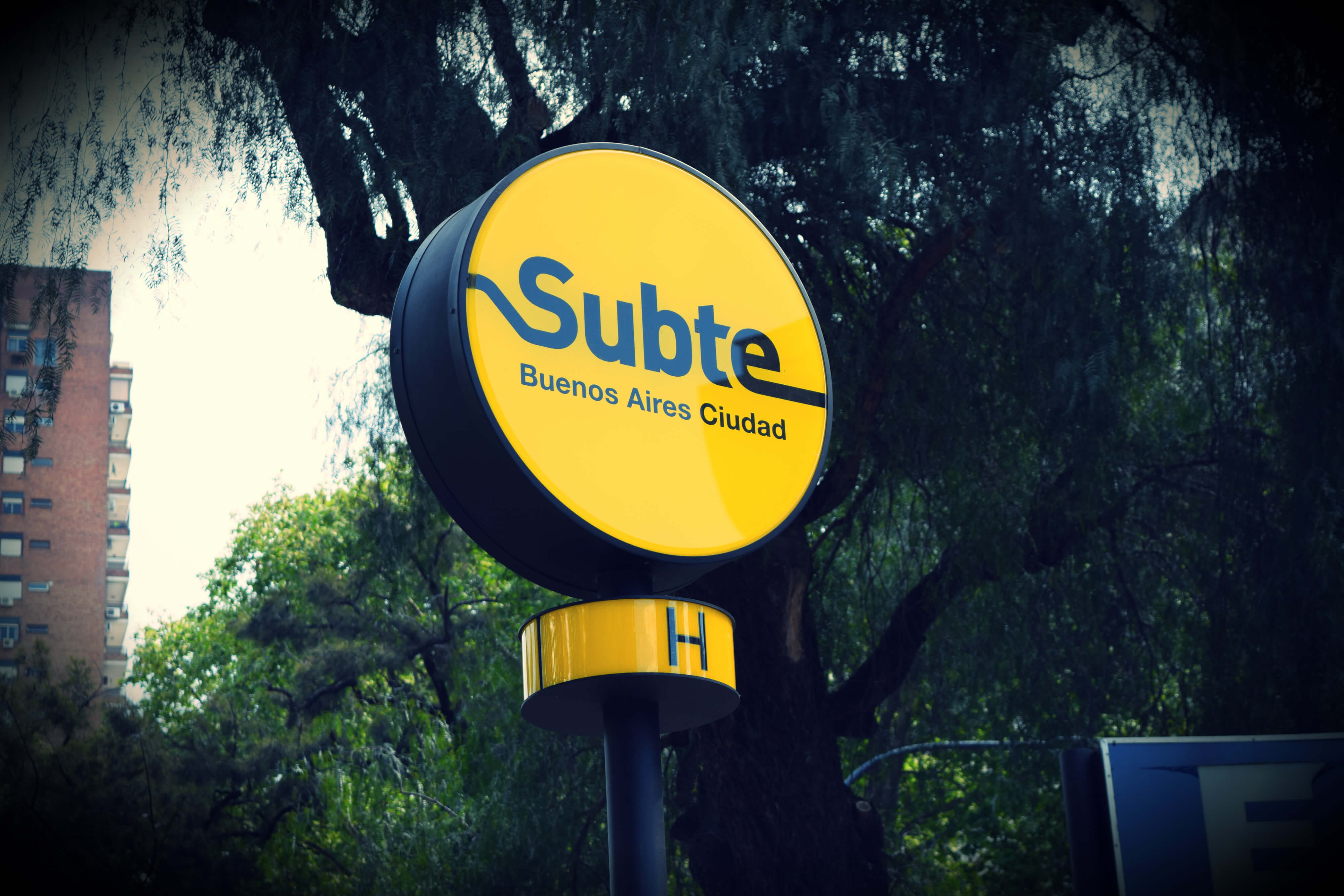 Subte Línea H
