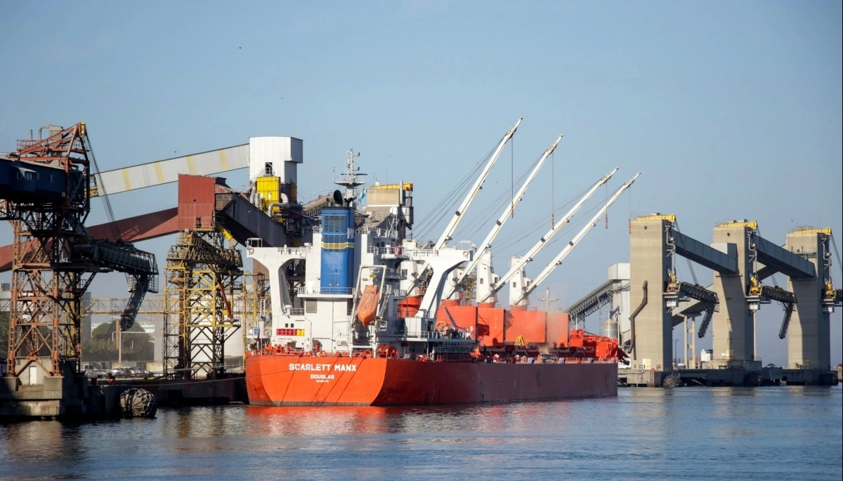 Escollera Sur Puerto Quequén