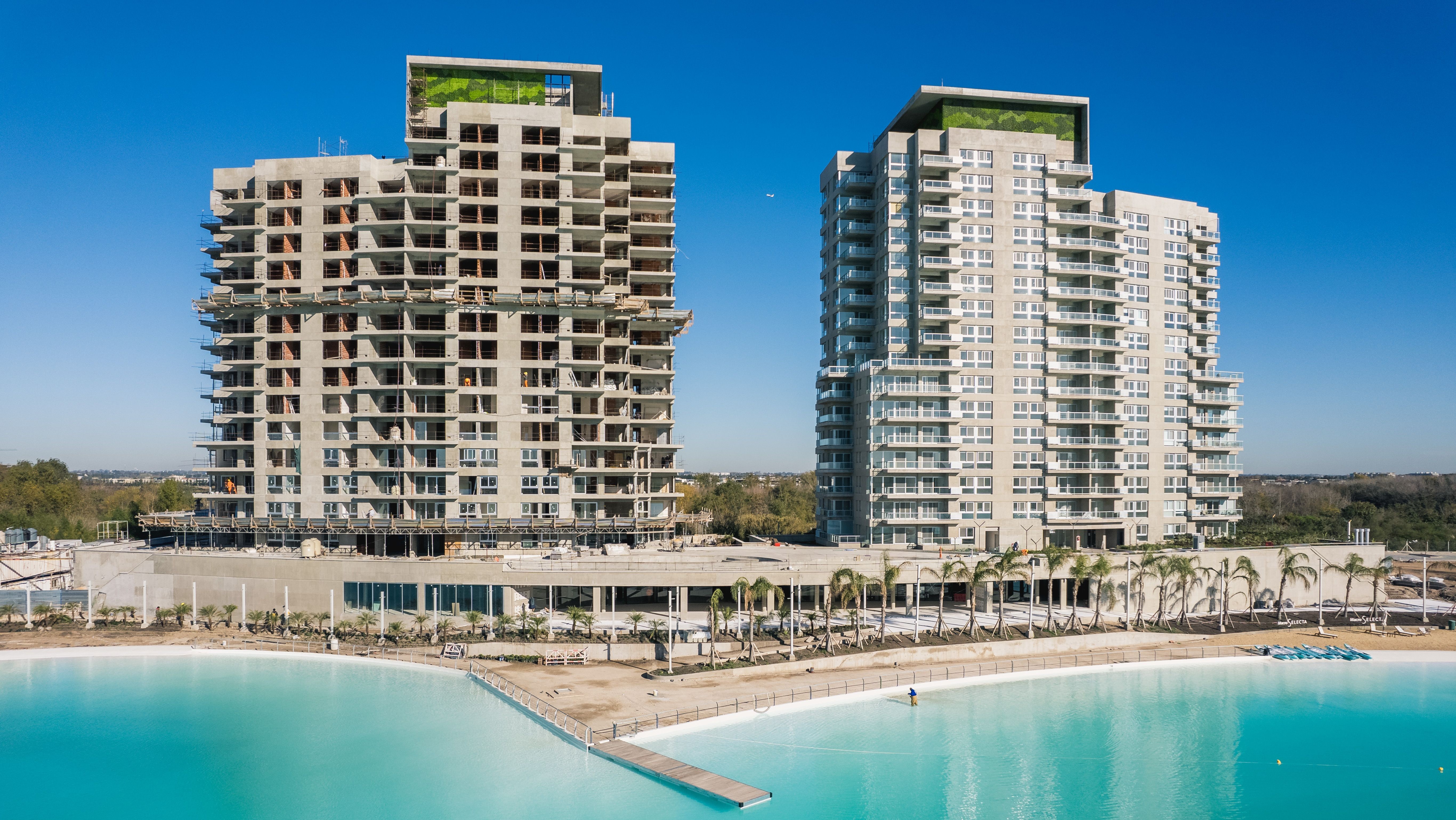 Sky Residences — Remeros Beach